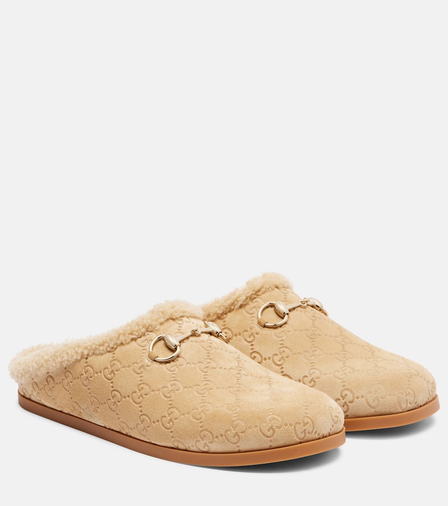 Gucci New Sol Suede Shearling Horsebit Mules In Neutral