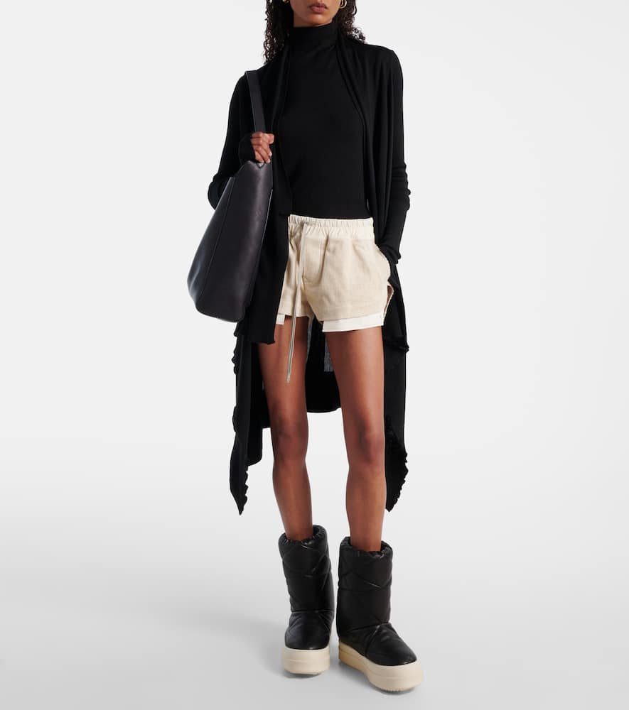 Rick Owens Quilted Platform Boots Round Toe In Black