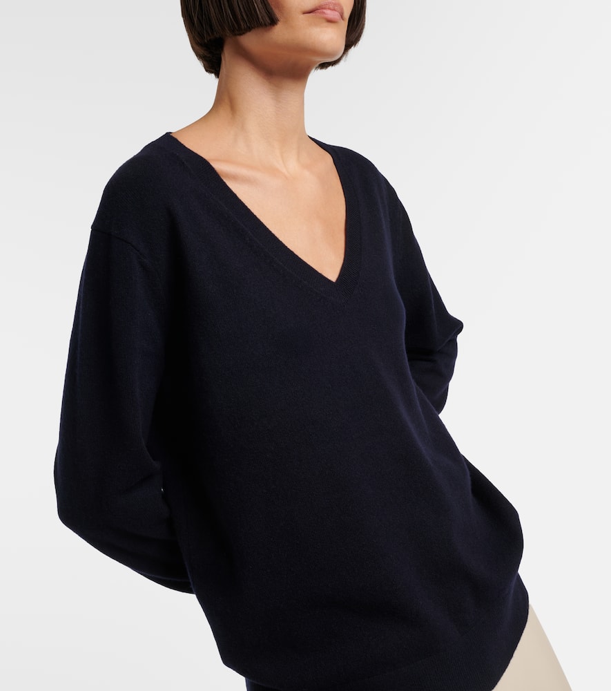 Vince Cashmere Sweater In Blue