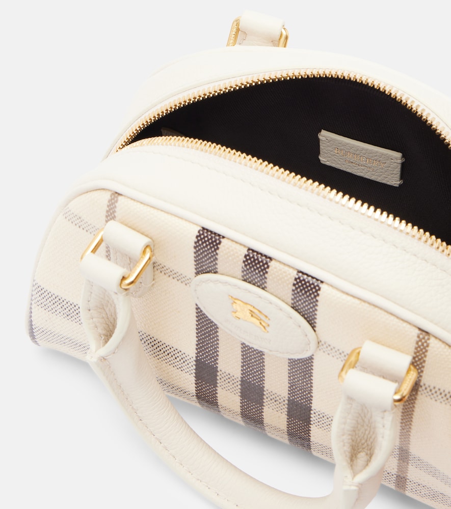  Burberry Burberry Highlands Small Canvas Top-handle Bag 