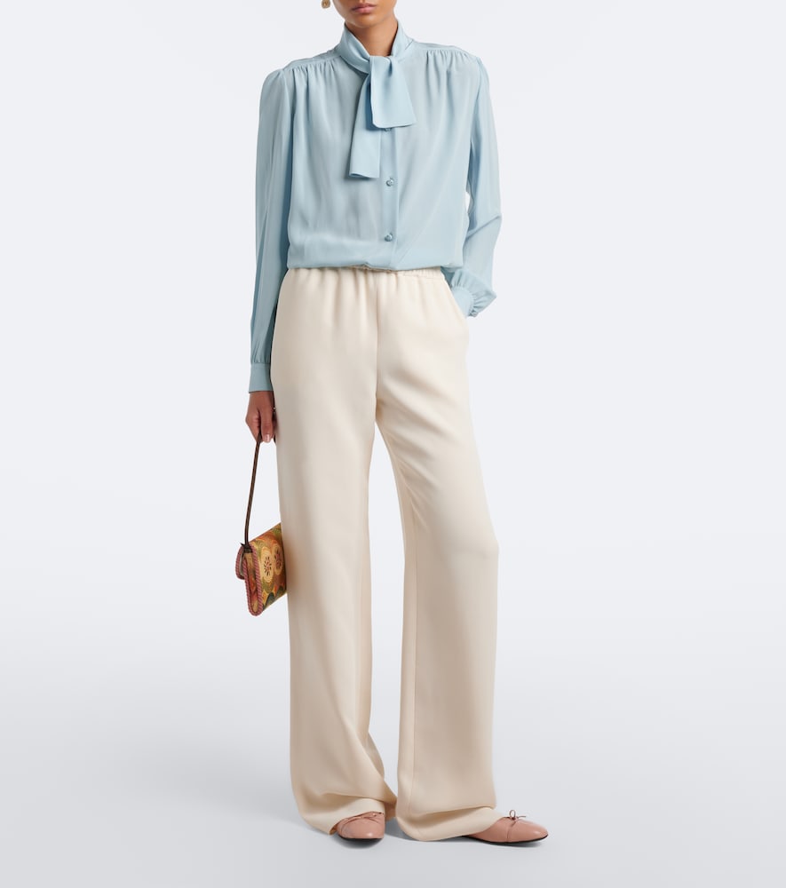 Garavani Vlogo Ballet Flats