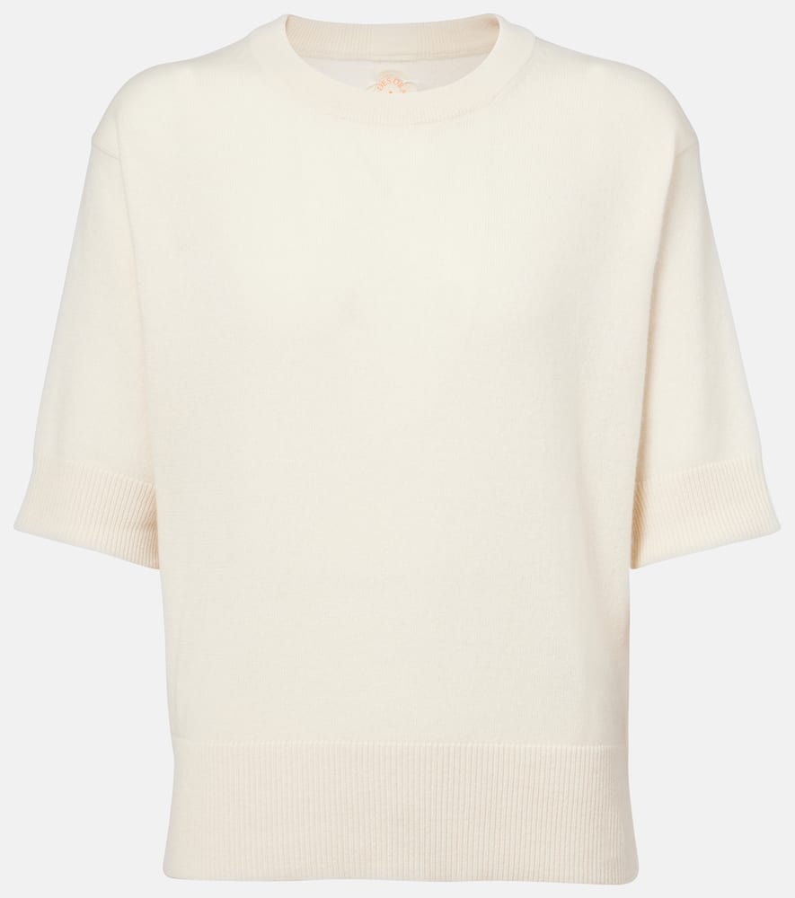 Cashmere sweater