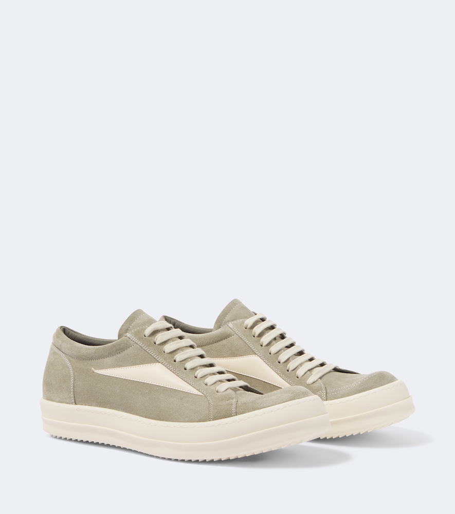 Sneakers Vintage aus Veloursleder