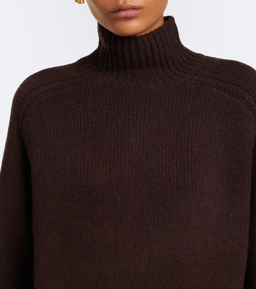 Tilly Lofty Cashmere Sweater