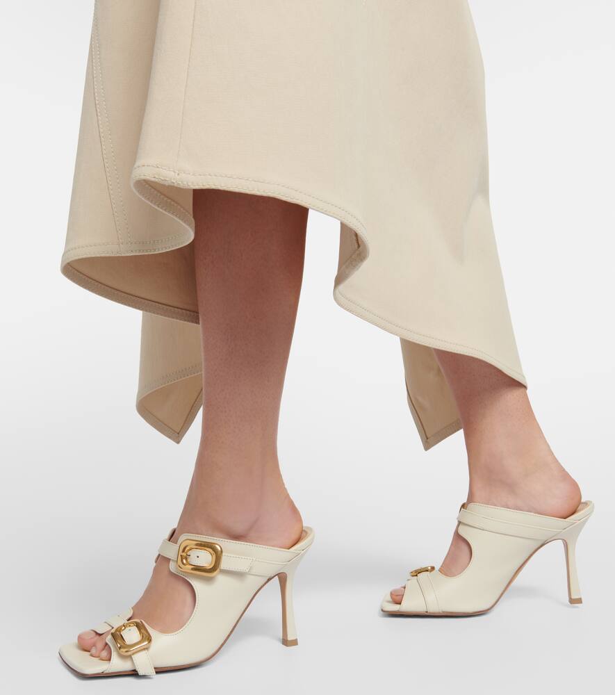 Bottega Veneta Leather Stretch Buckle Mules In Beige