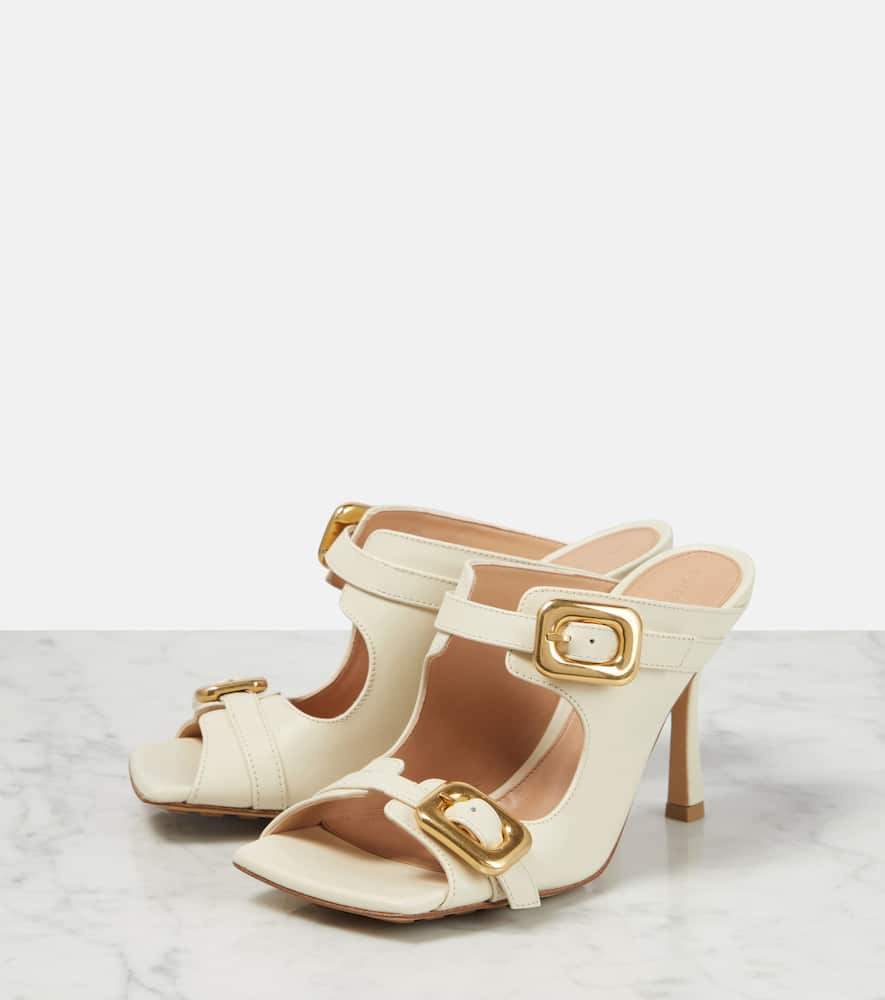 Bottega Veneta Leather Stretch Buckle Mules In Beige