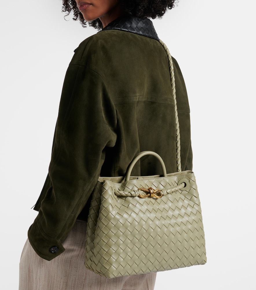Bottega Veneta Andiamo Medium leather tote bag