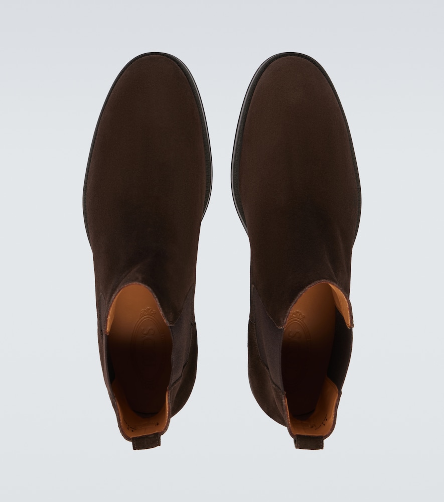  Tod's Tod's Suede Chelsea Boots 