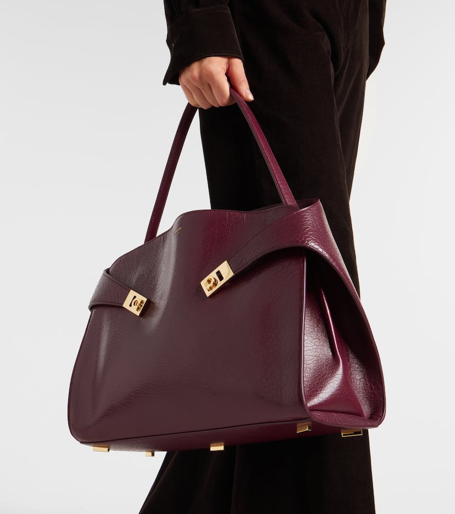 Ferragamo Hug Bordeaux Shoulder Bag With Logo Printed On Front In Hammered Leather Woman In Burgundy