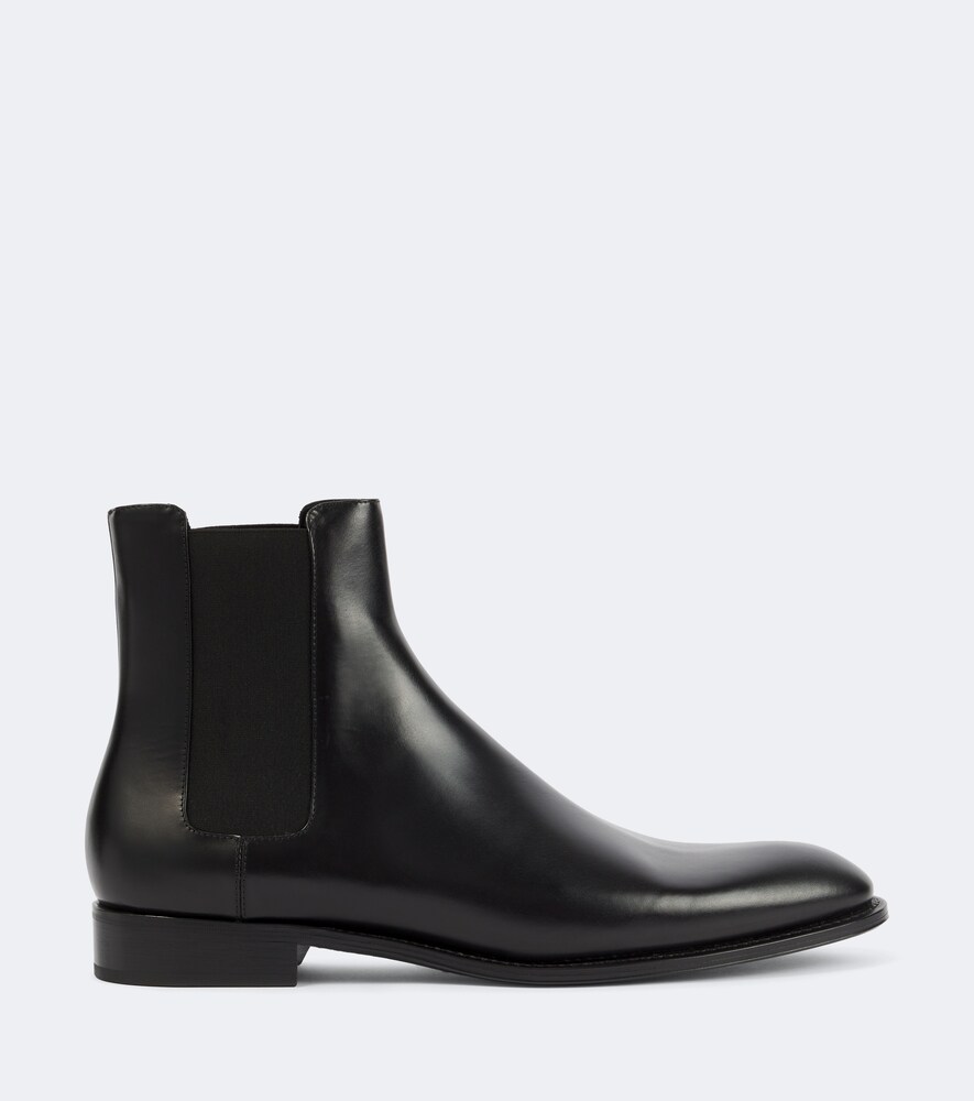  Saint Laurent Saint Laurent Adrien Leather Chelsea Boots 