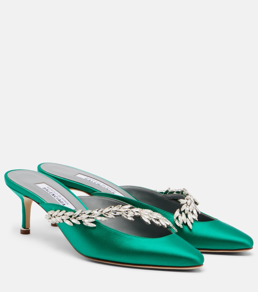 X Manolo Blahnik Pantoletten aus Satin