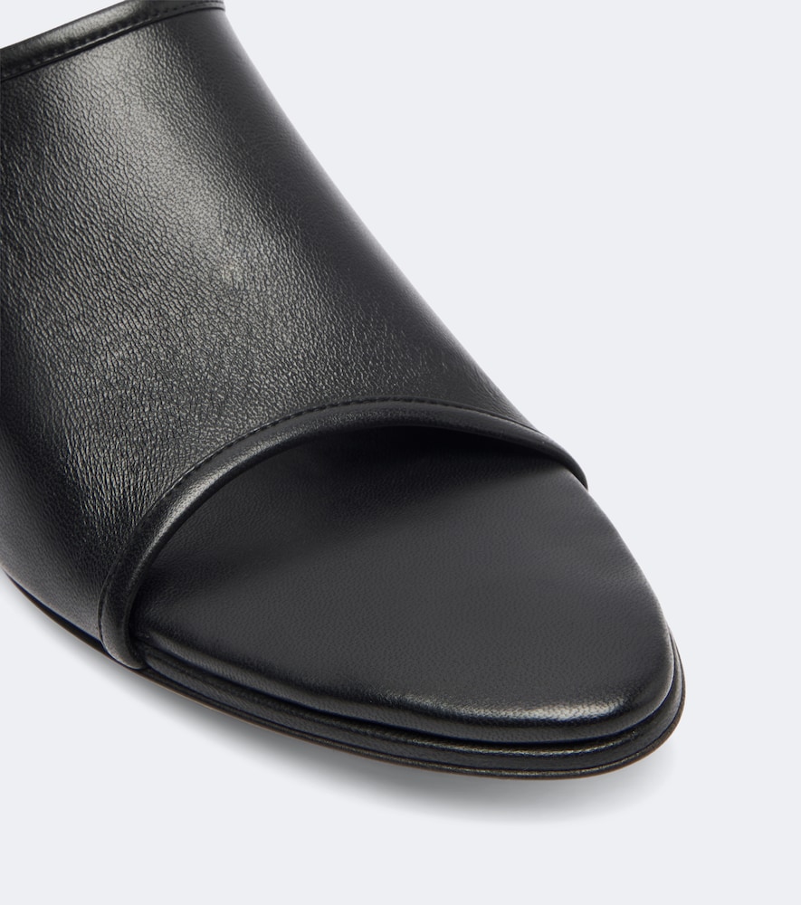 Stretch Wedge