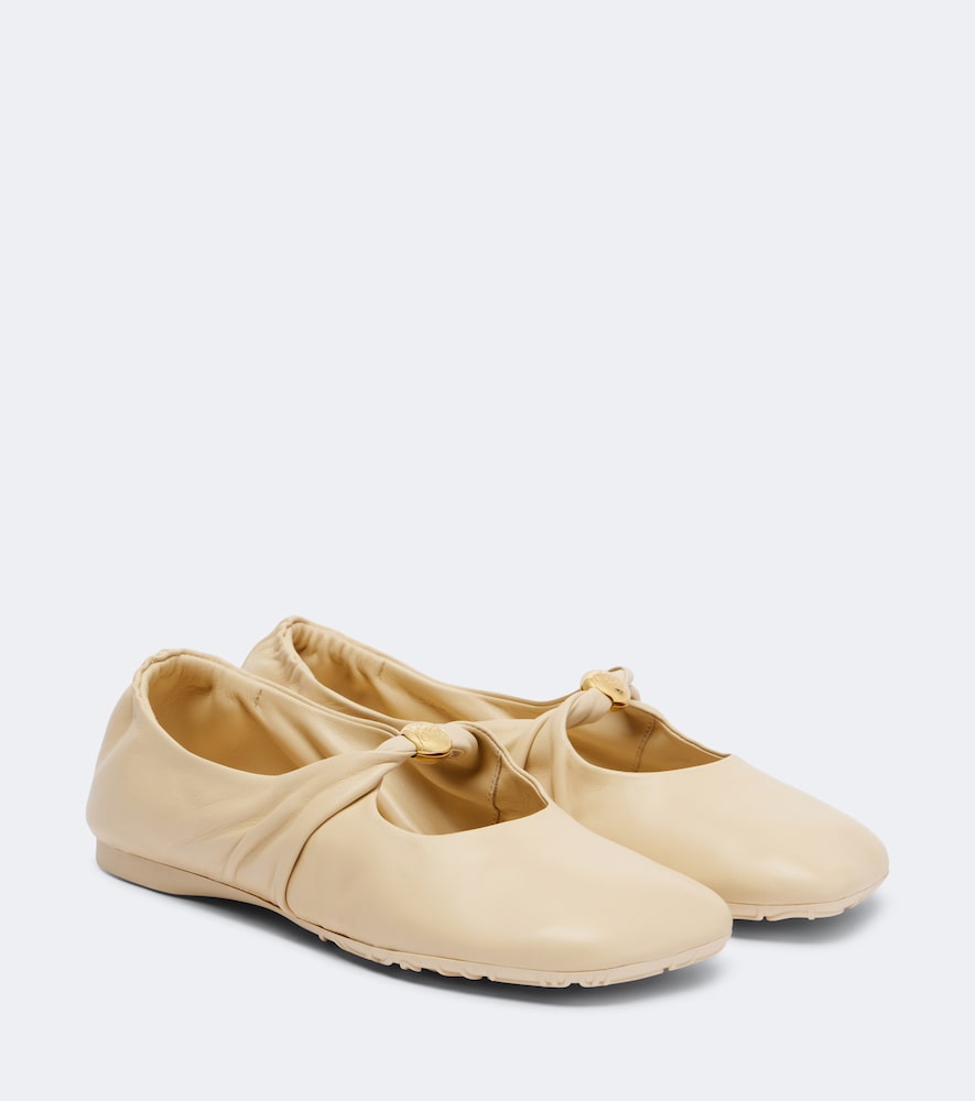 Loewe Ballerines Mary Jane Pebble Soft en cuir 850 €