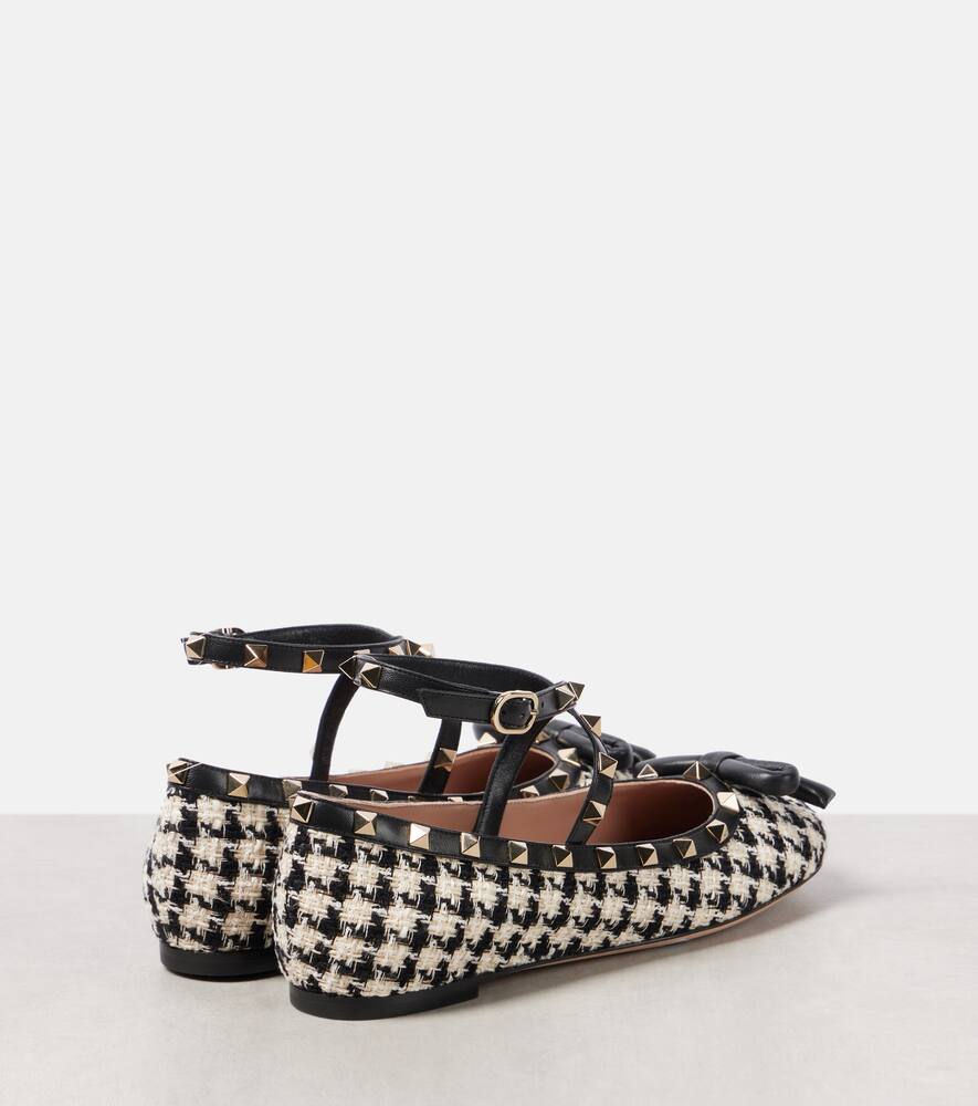 Valentino Rockstud Bouclé Ballet Flats In Schwarz