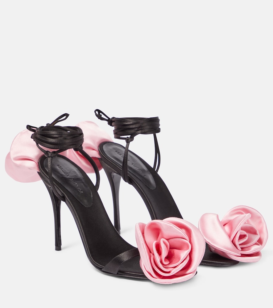 Magda Butrym Sandales appliqus floraux 880 €