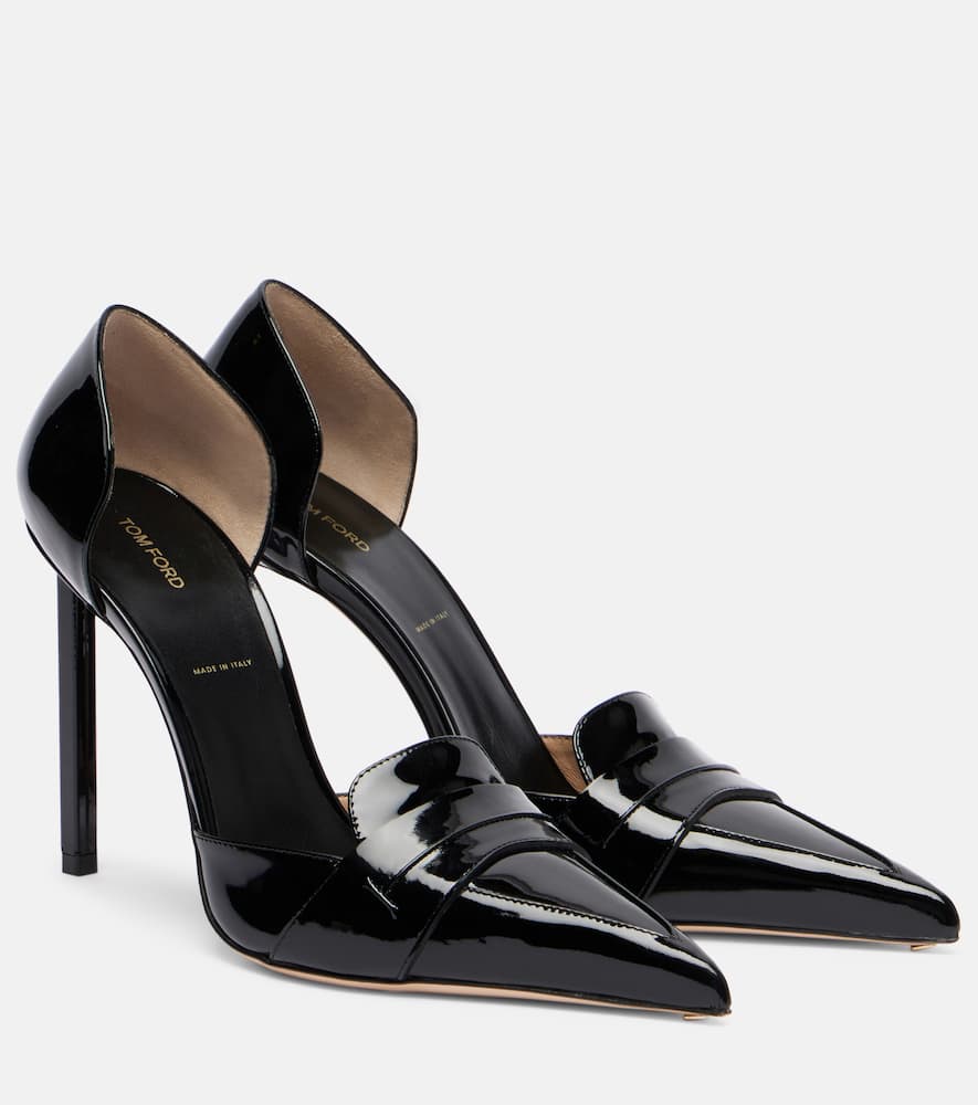 Tom Ford Stylish Pointed Toe Patent Finish Pumps In Black