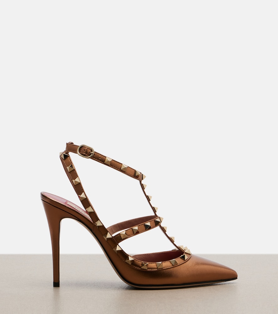  Valentino Garavani Valentino Garavani Rockstud Metallic Leather Pumps 