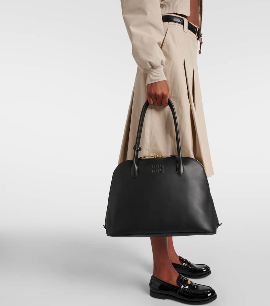 Miu Miu Softy Small Leather Shoulder Bag In Black