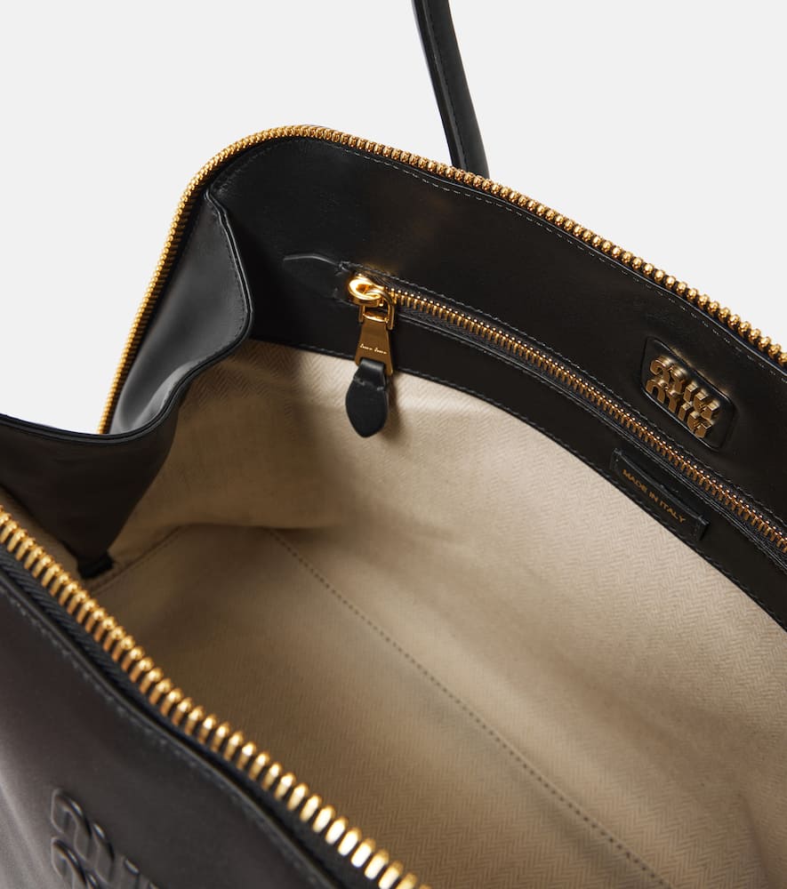 Miu Miu Softy Small Leather Shoulder Bag In Black