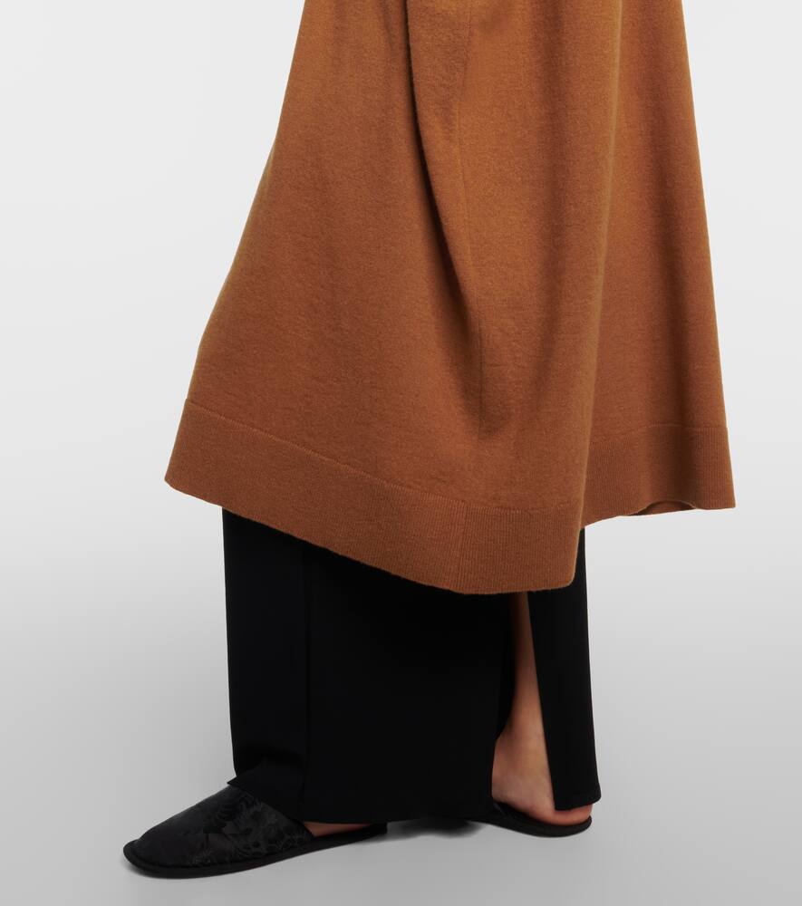The Row Pulloverkleid Giustina Aus Kaschmir In Braun