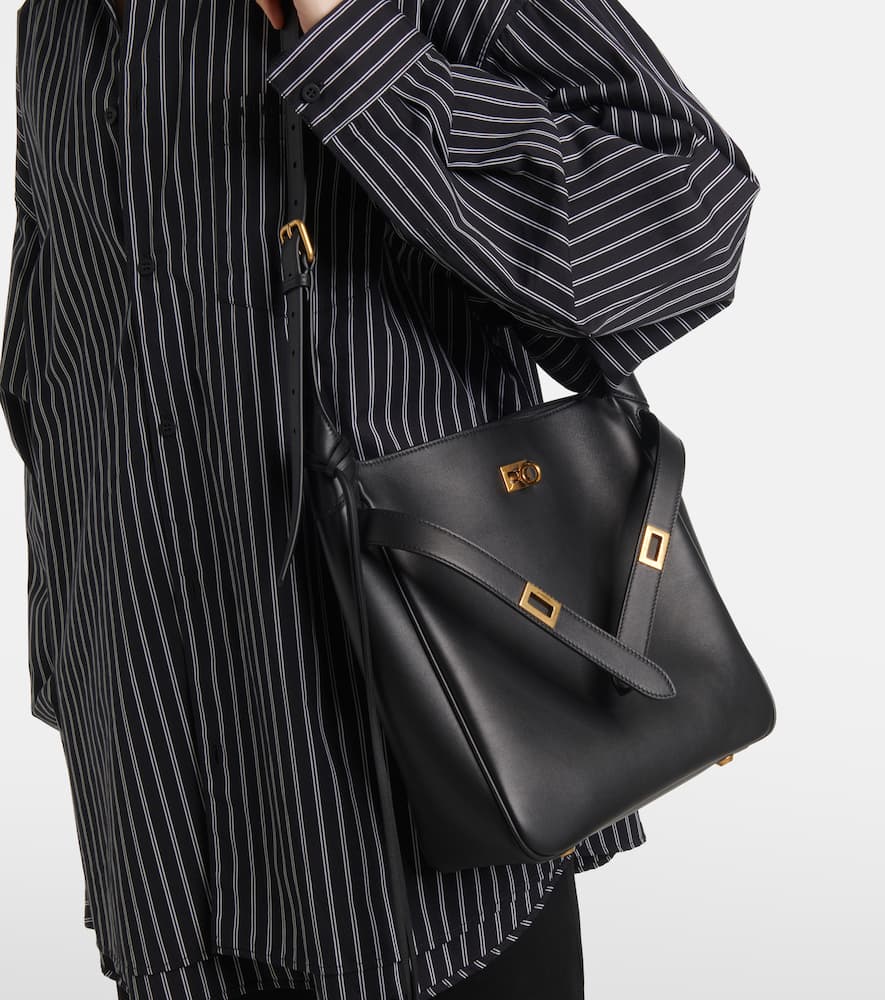 Balenciaga Small Bel Air Leather Hobo Bag In 1000 Black