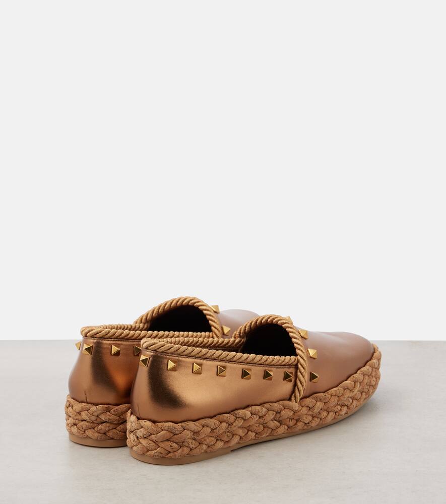 Valentino Rockstud Metallic Leather Espadrilles In Gold