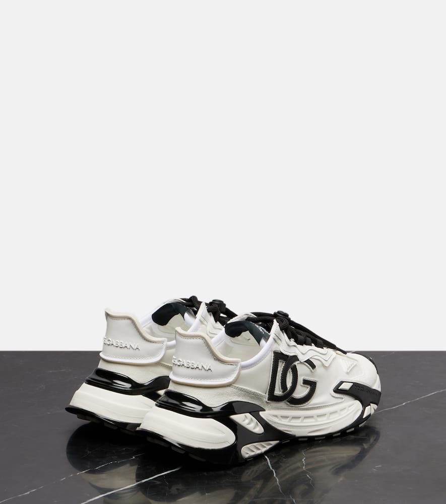 Dolce & Gabbana Day Faster Low-top Sneakers In Black