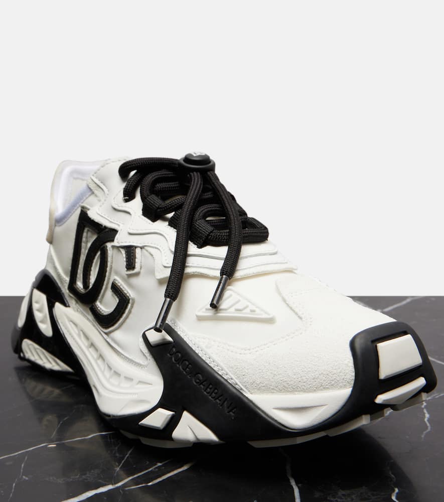 Dolce & Gabbana Day Faster Low-top Sneakers In Black