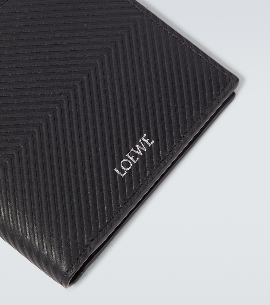  Loewe Loewe Logo Leather Bifold Wallet 