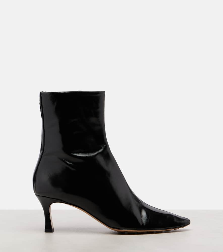 Bottega Veneta Sofia Glossed-leather Ankle Boots In Black