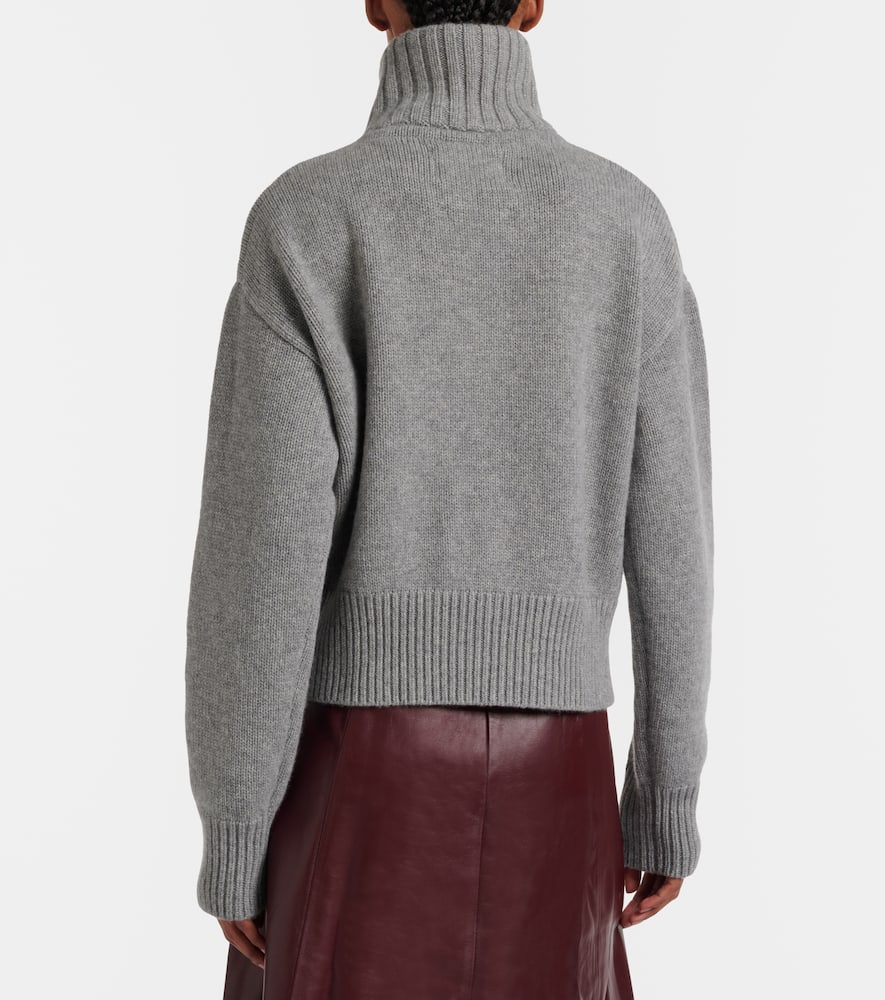 Extreme Cashmere N°438 Xtra Fab Cashmere Cardigan In Gray