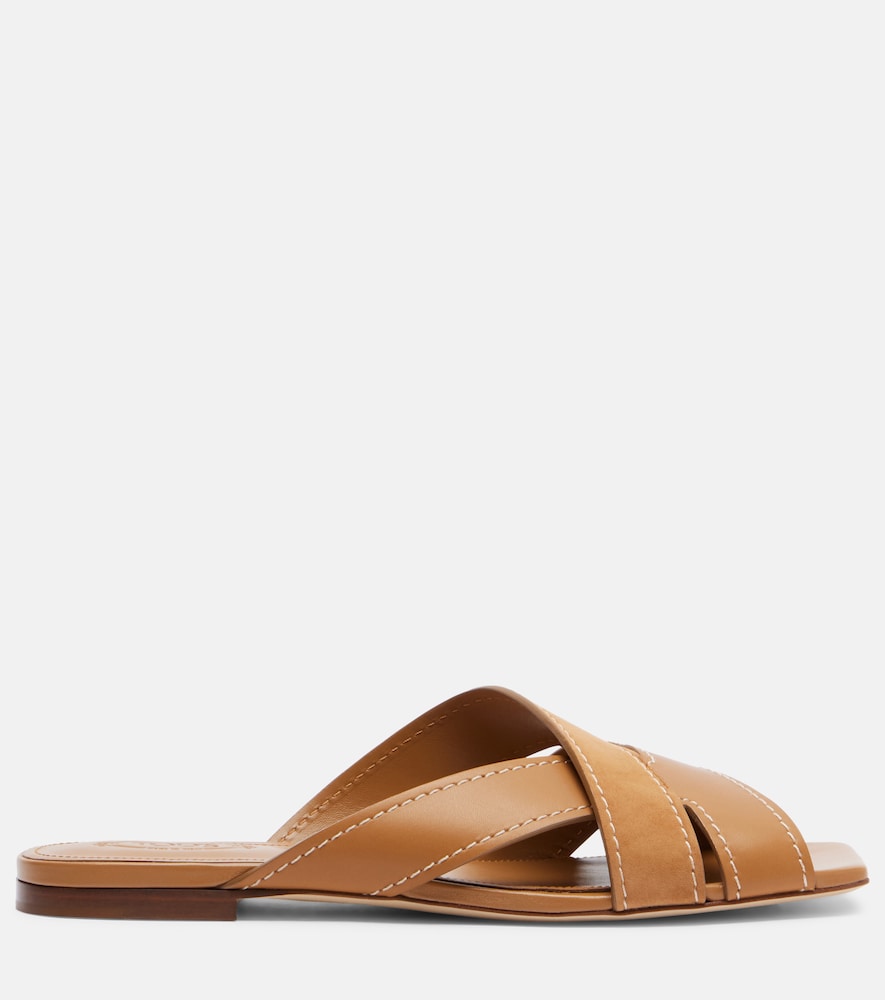  Tod's Tod's Leather Slides 