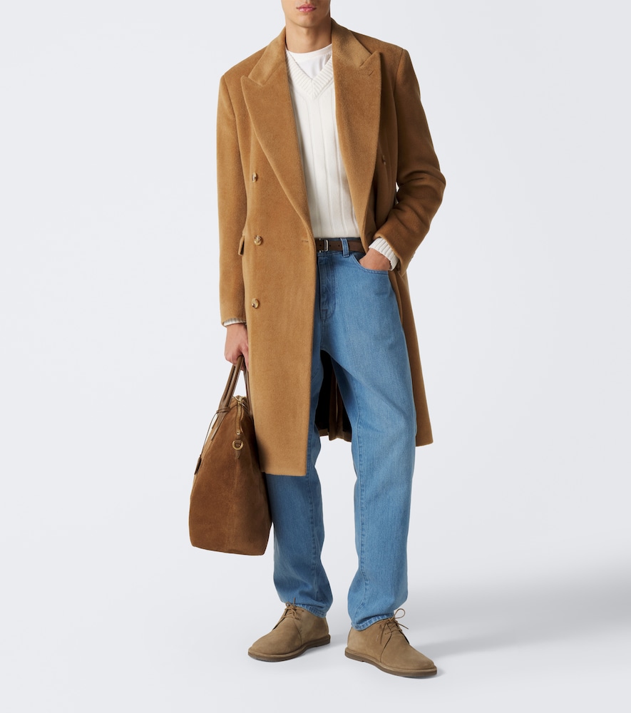 Straight Jeans