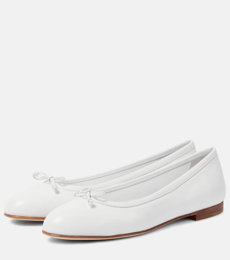 Manolo Blahnik Verallii Leather Ballet Flats In White