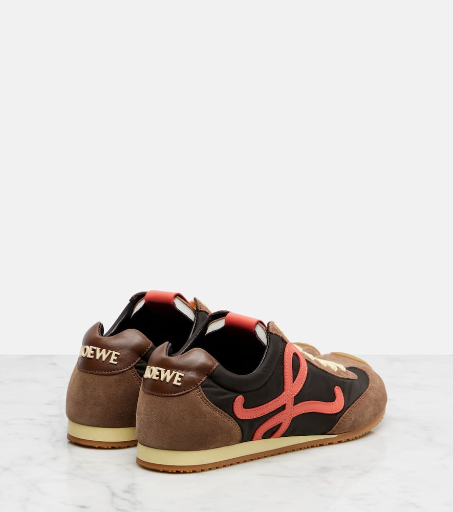 BALLET RUNNER 2.0绒面革边饰运动鞋