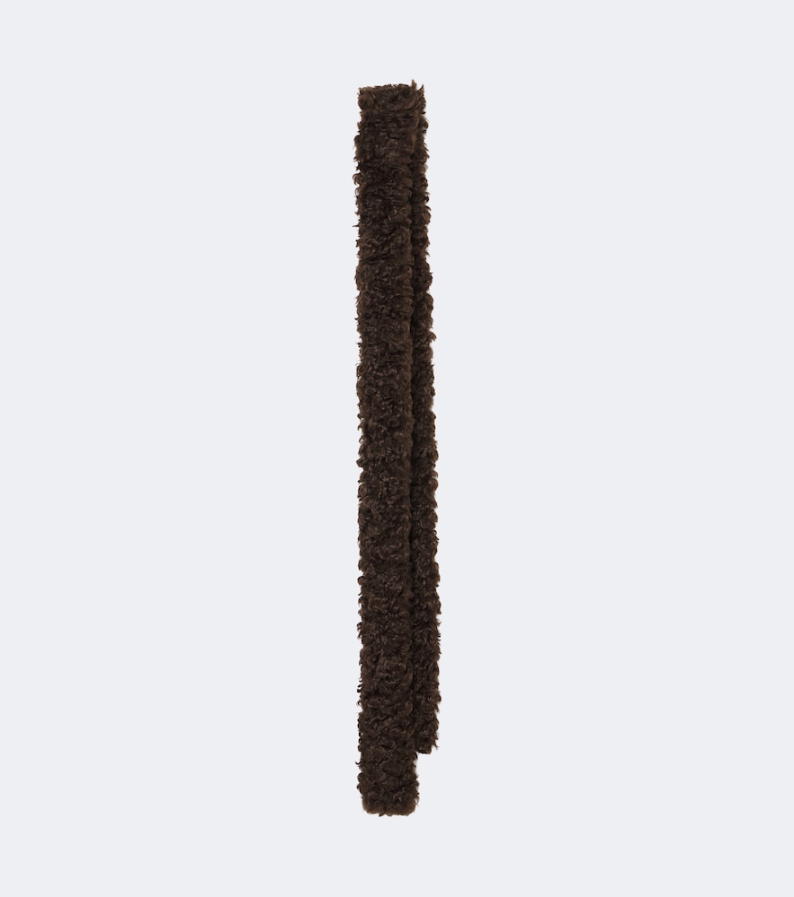 Schal aus Teddyfleece