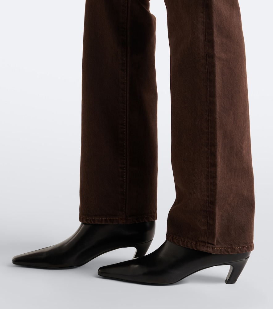 Phoenix Straight Jeans