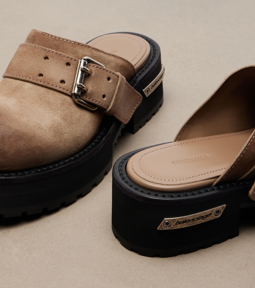  Balenciaga Balenciaga Venom Leather Mules 
