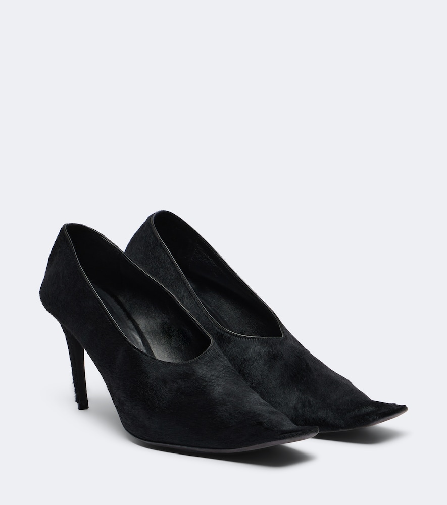 Khaite Marlene Calf Hair Pumps In Black