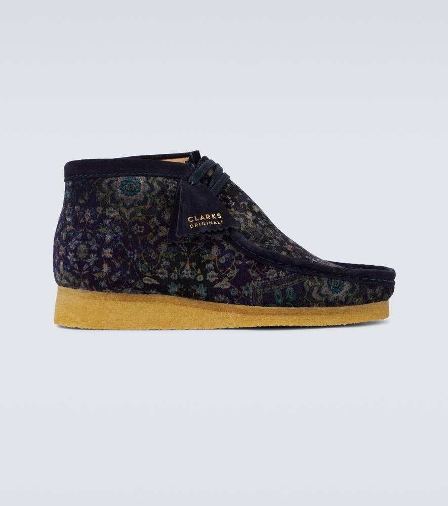 Printed Wallabee boo...