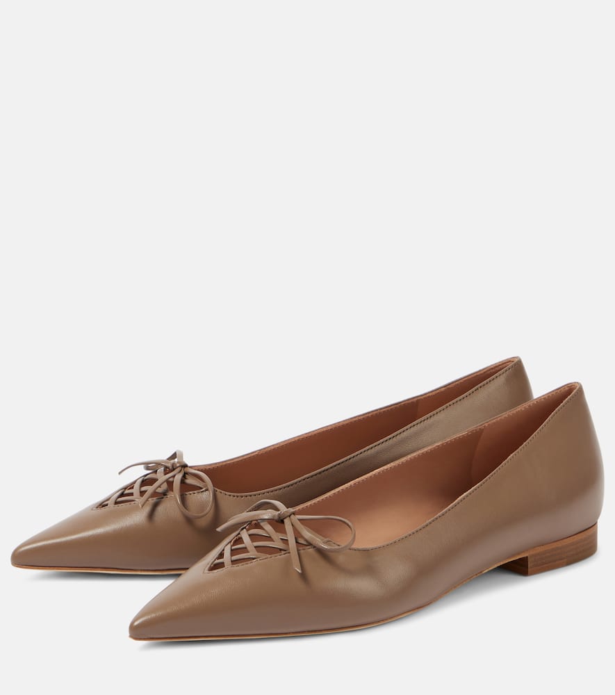 Shop Malone Souliers Hedy 10 Leather Ballet Flats In Taupe