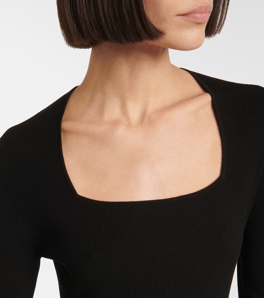 Jardin Des Orangers Virgin Wool Sweater In Black