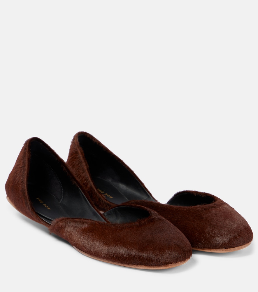 The Row Ballerines Gemma en cuir faon poulain 540 €