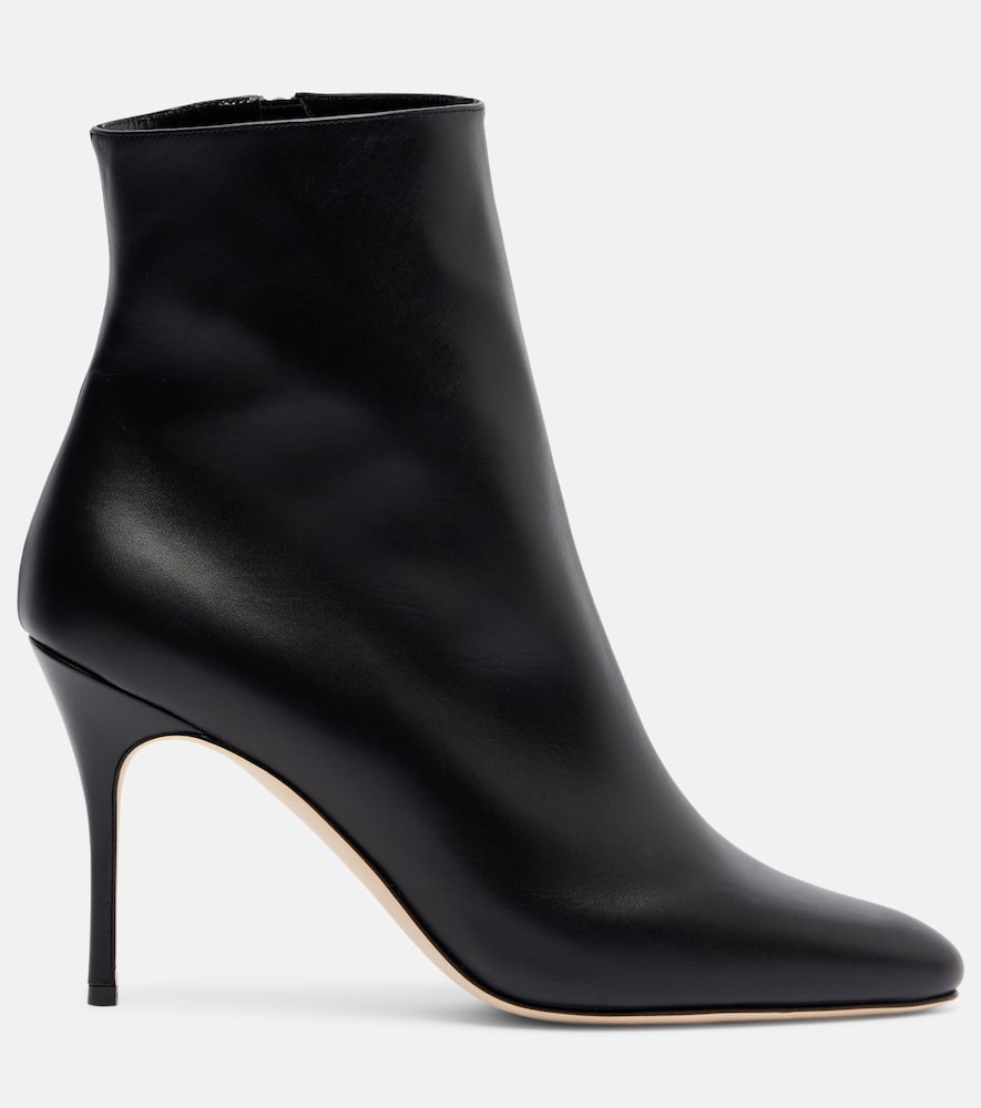 Manolo Blahnik Insopo 90 Leather Boot In Black