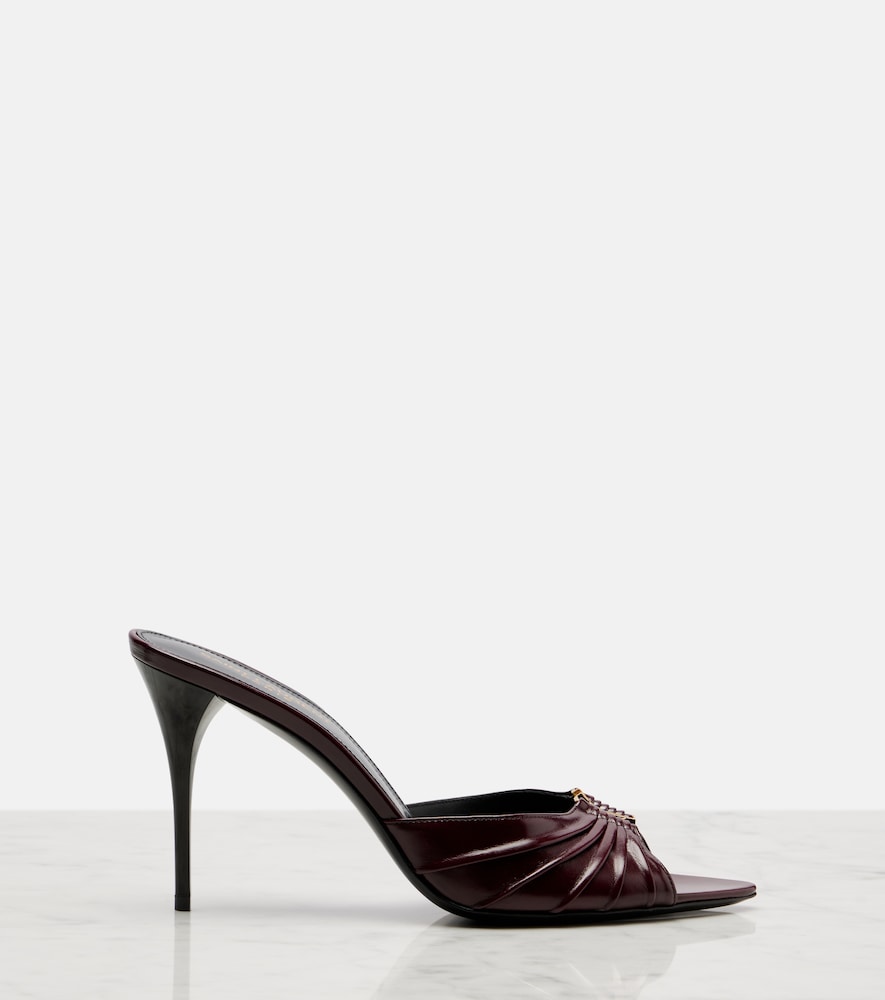 Babylone Cassandre Mules