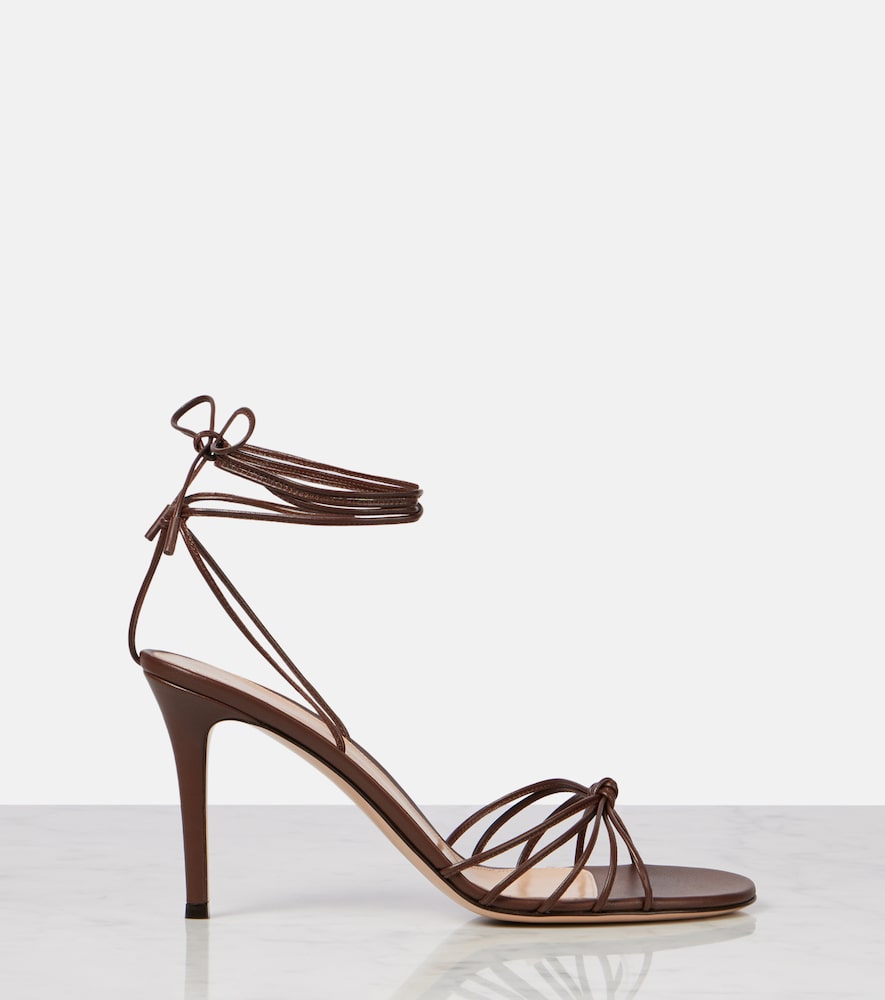 Gwyneth Sandals