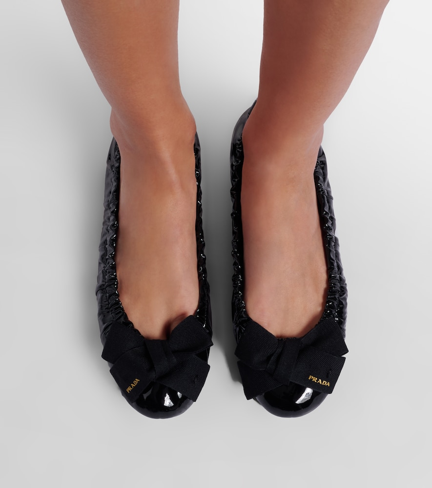 Prada Bow-detail patent leather ballet flats