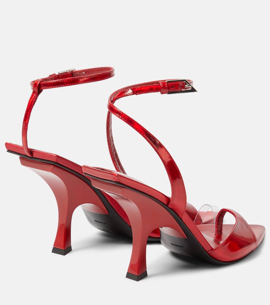 Attico Gg Mismatched 85 Metallic Sandals In Red