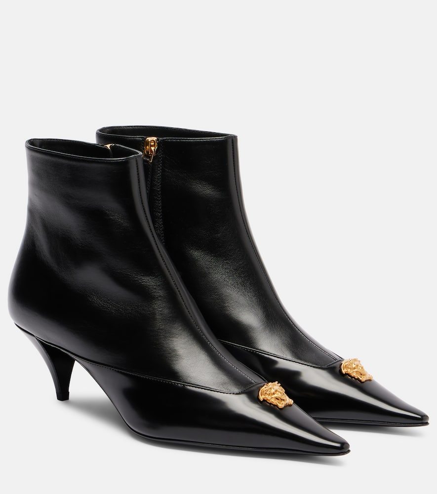 Versace La Medusa 55 Leather Ankle Boots In Black