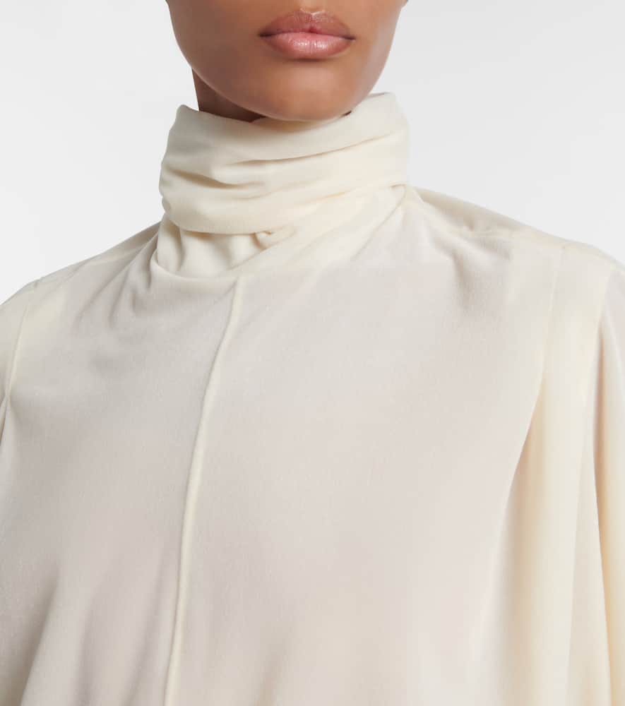 Xu Zhi Ruched Velvet Turtleneck Top In White